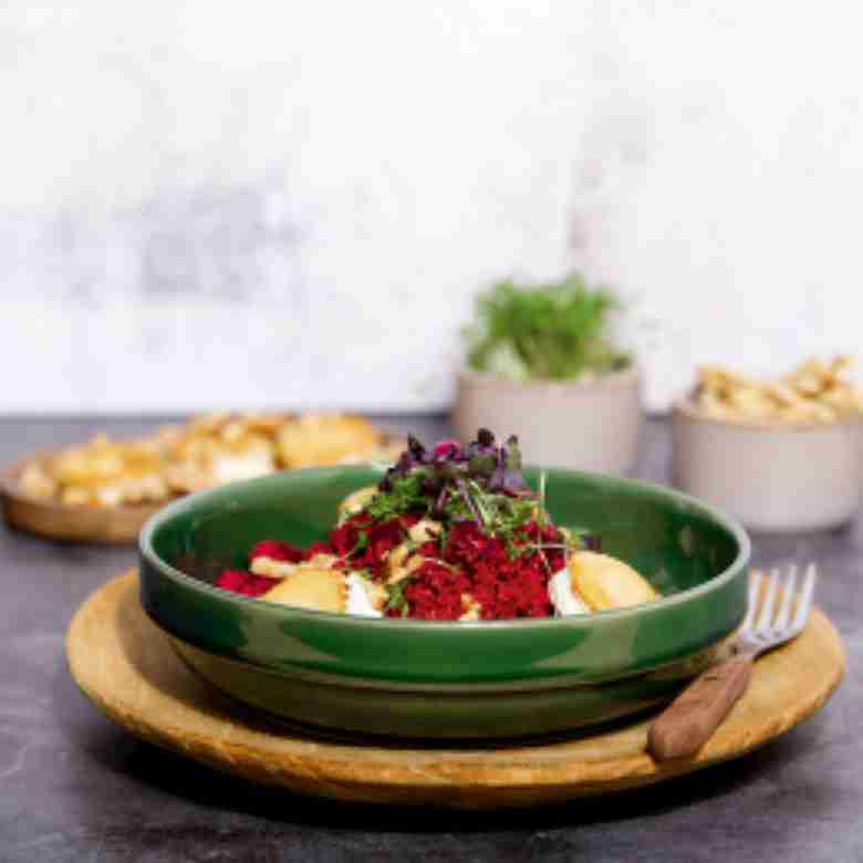 Leckere Couscous Salat mit Roter Bete