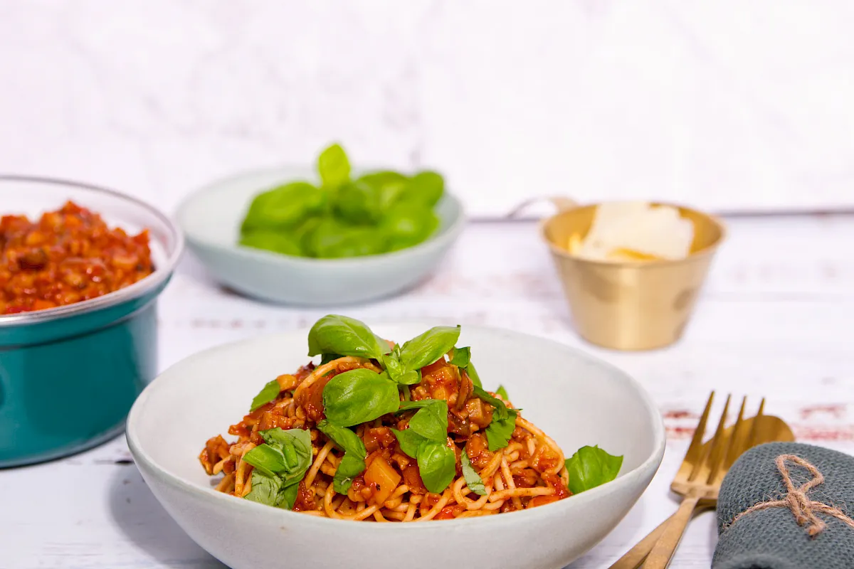 Grünkernbolognese mit Spaghetti